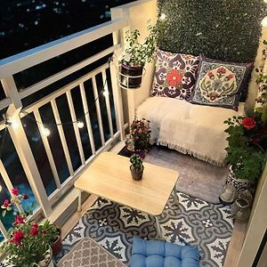 Studio Balcony